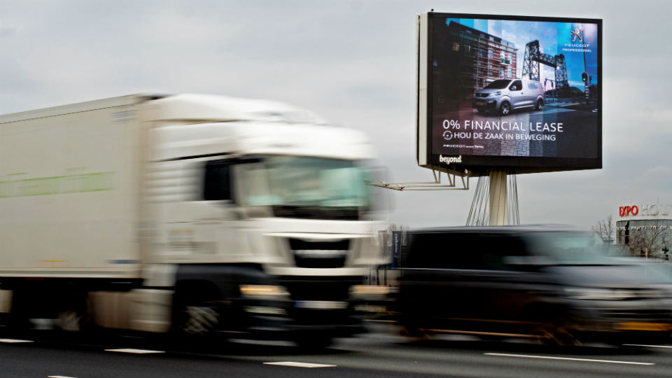 Peugeot bereikt ondernemers met data-powered outdoor