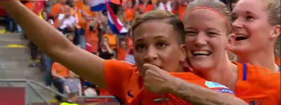 [Kijkcijfers] 2,1 miljoen mensen zien Nederlands voetbalvrouwen winnen van Noorwegen