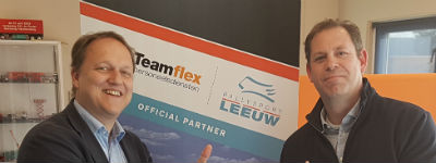 Teamflex gaat Dakar-chauffeur werven voor Leeuw Rallysport