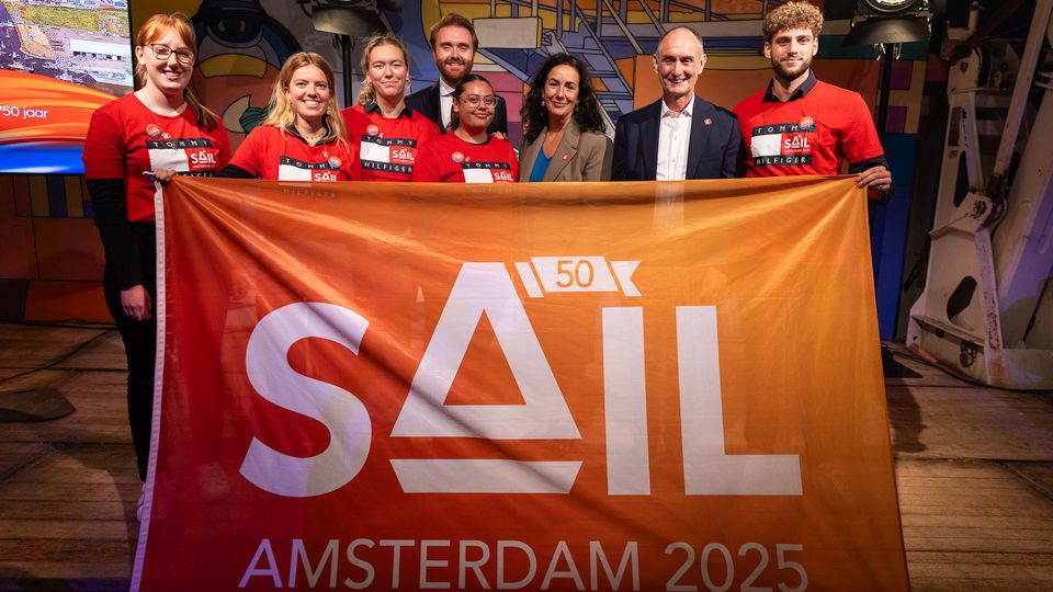 50 jaar & 10 edities Sail Amsterdam: Make a Wave! 