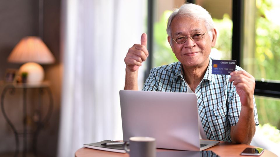 Ouderen tevreden over eigen digitale bankvaardigheden