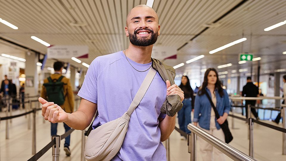 Schiphol lanceert campagne voor stressvrije security