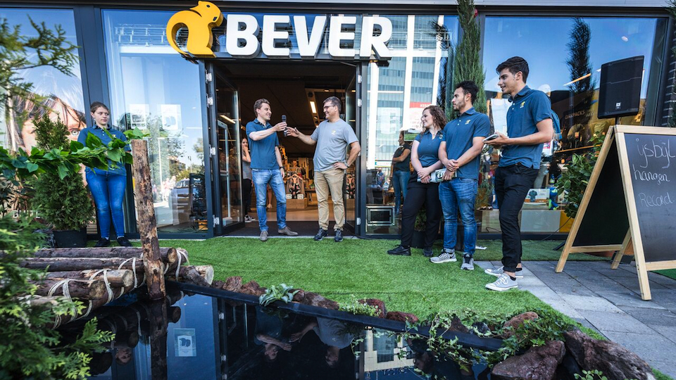 vlotter Fantasie een andere Bever opent mega-omnichannel-winkel in Rotterdam | MarketingTribune Food en  Retail