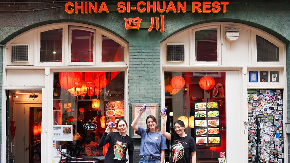 Two Chefs Brewing en Sichuan Amsterdam brouwen samen met speciale pepers