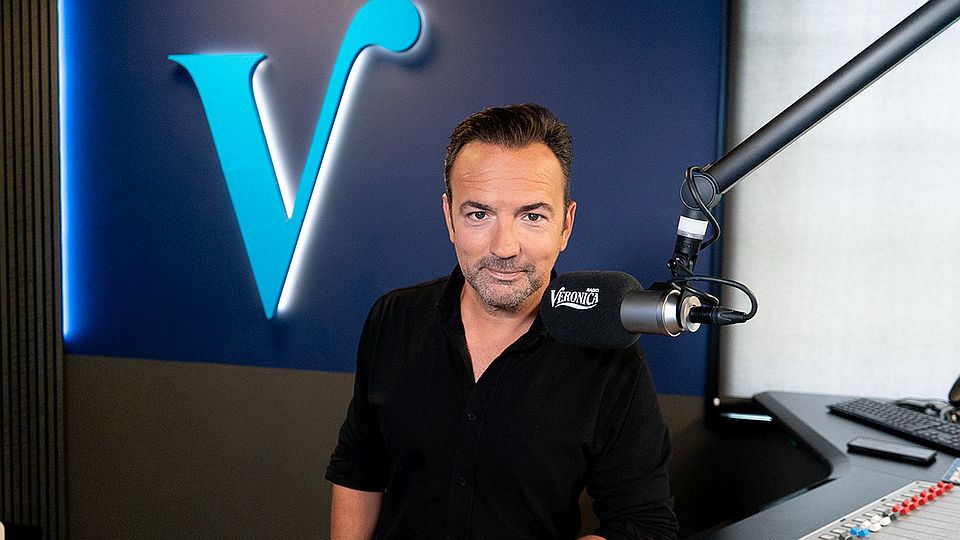 Nieuwe commercial Radio Veronica: ‘Hij komt!’