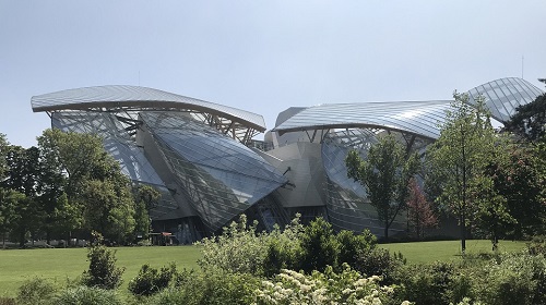 STADSGIDS PARIJS LOUIS VUITTON - Blauw